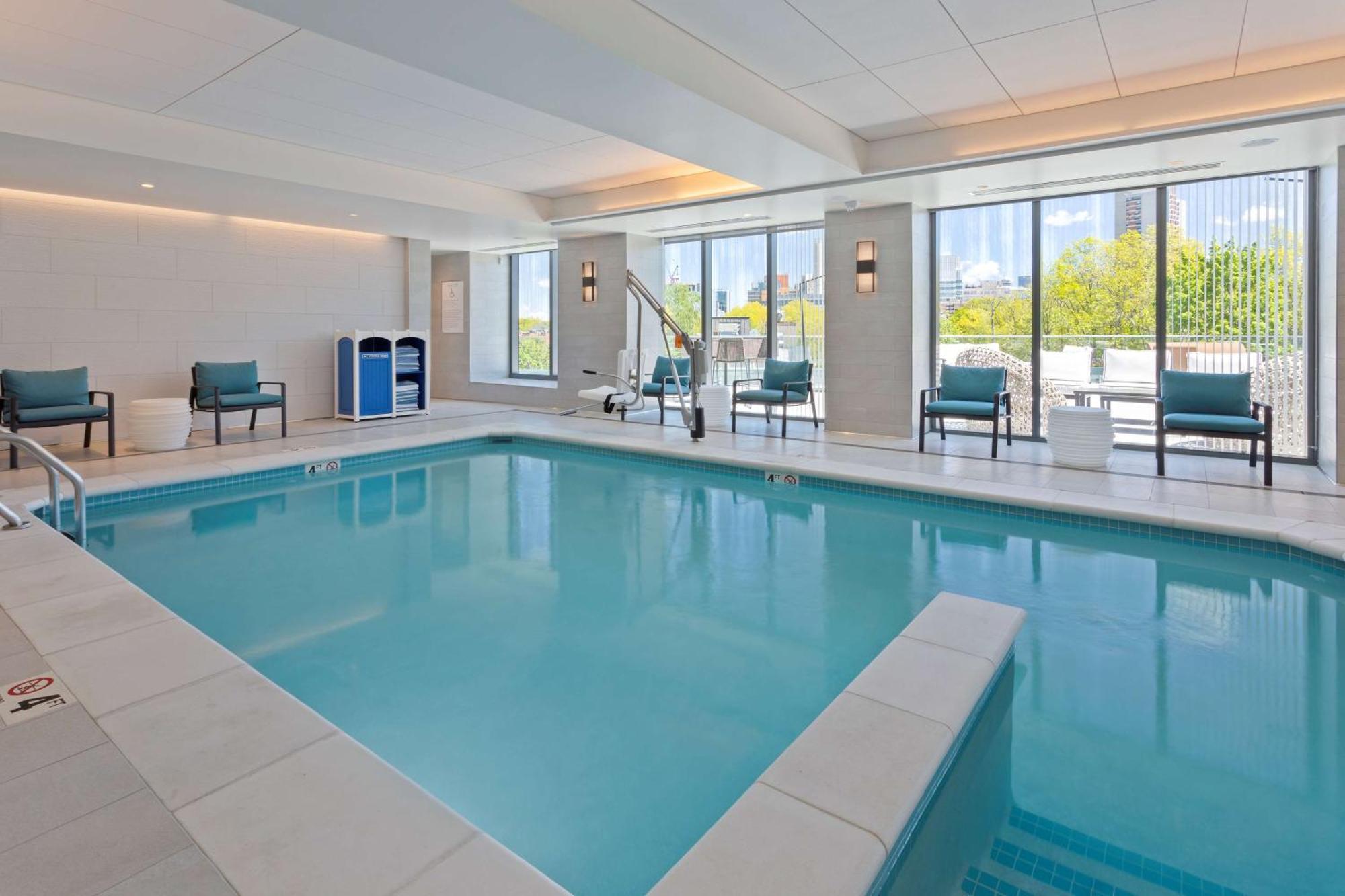 Hilton Garden Inn Boston Brookline, Ma Eksteriør billede